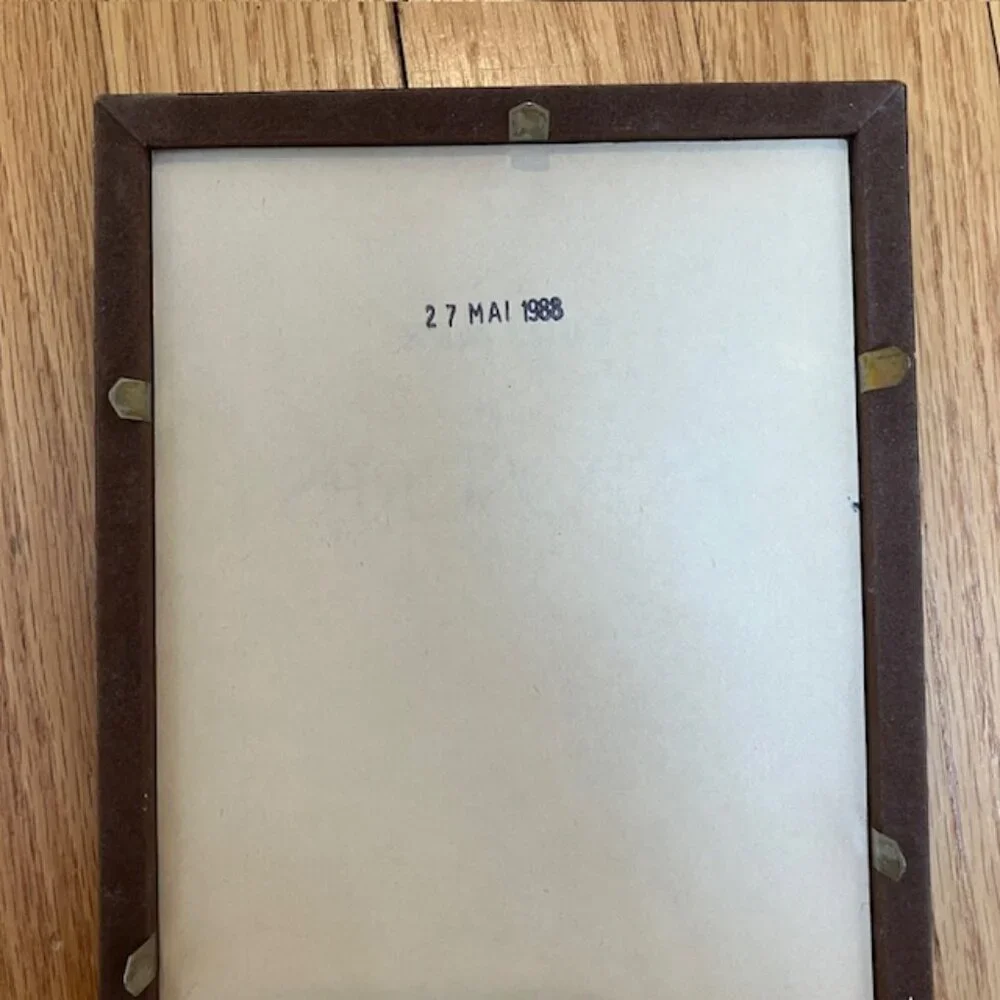 Beautiful vintage inlaid wood picture frame 5x7